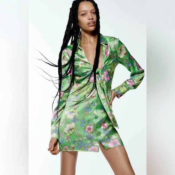 green emerald velvet dress Zara Green Geometric Print Maxi Shirt Dress main image 1